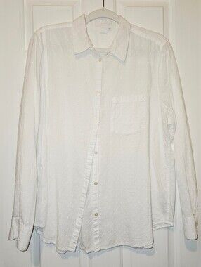Gap White Swiss Dot Button Up Shirt Size XL Classic Textured Blouse